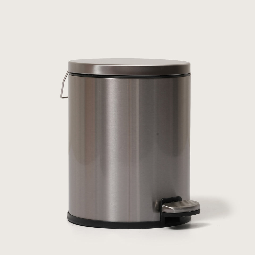 European Steel Pedal Dustbin - Silver