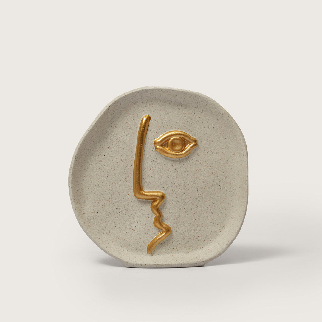 Minimalistic Faceline Vase