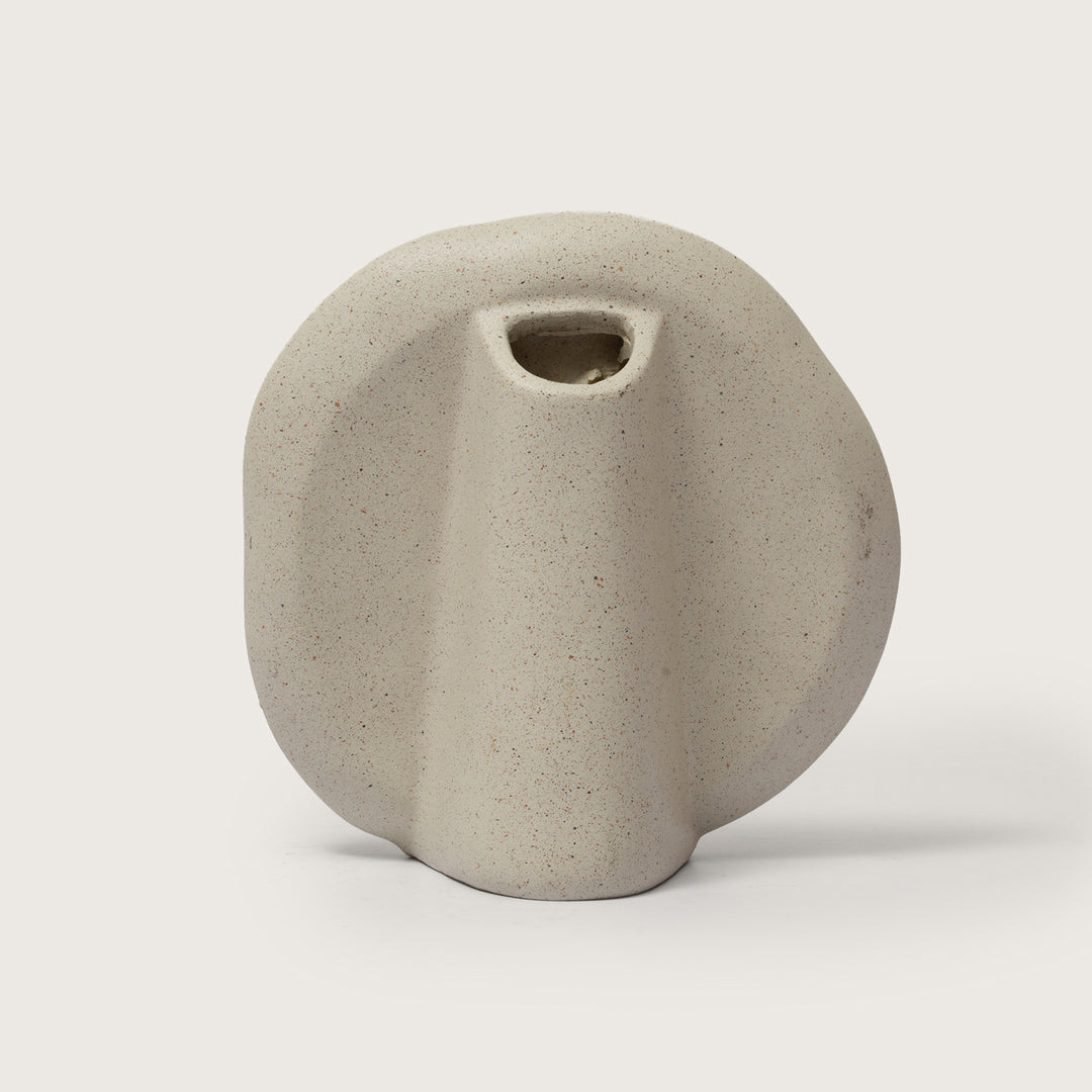 Minimalistic Faceline Vase