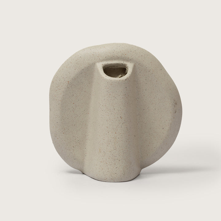 Minimalistic Faceline Vase