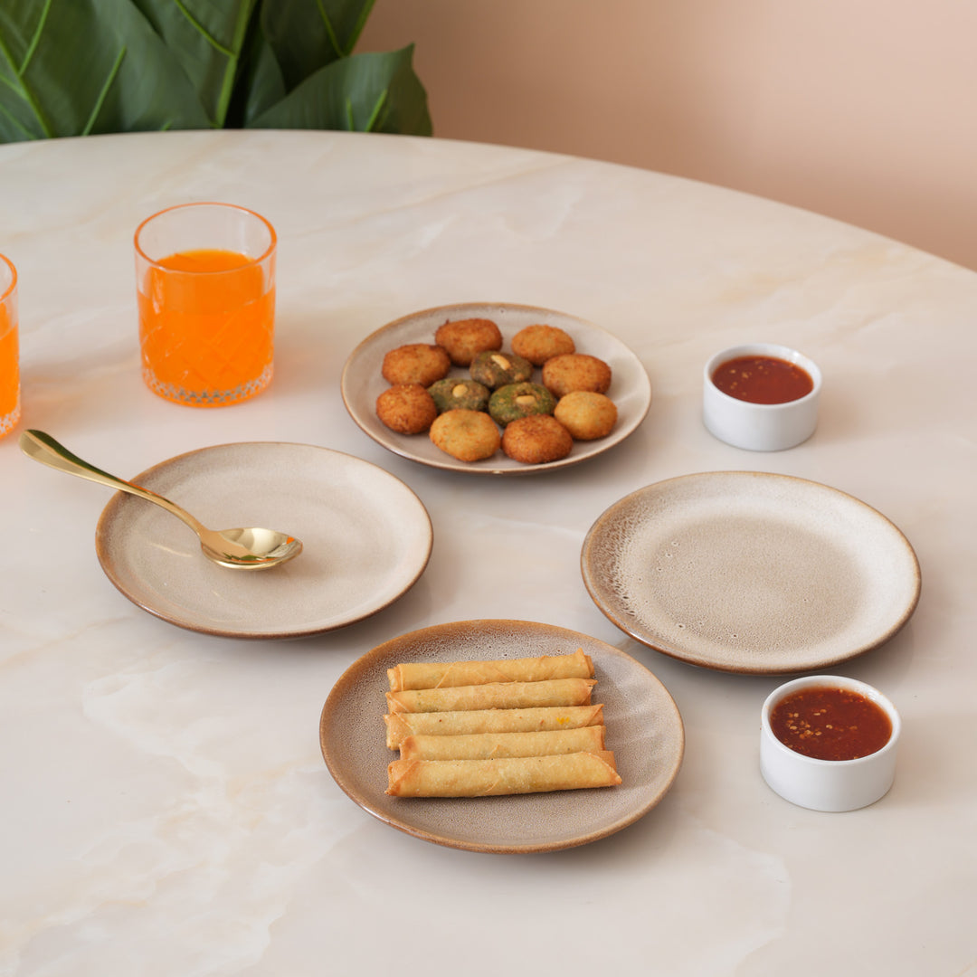 Rustic Earth Quarter Plate: Set of 4