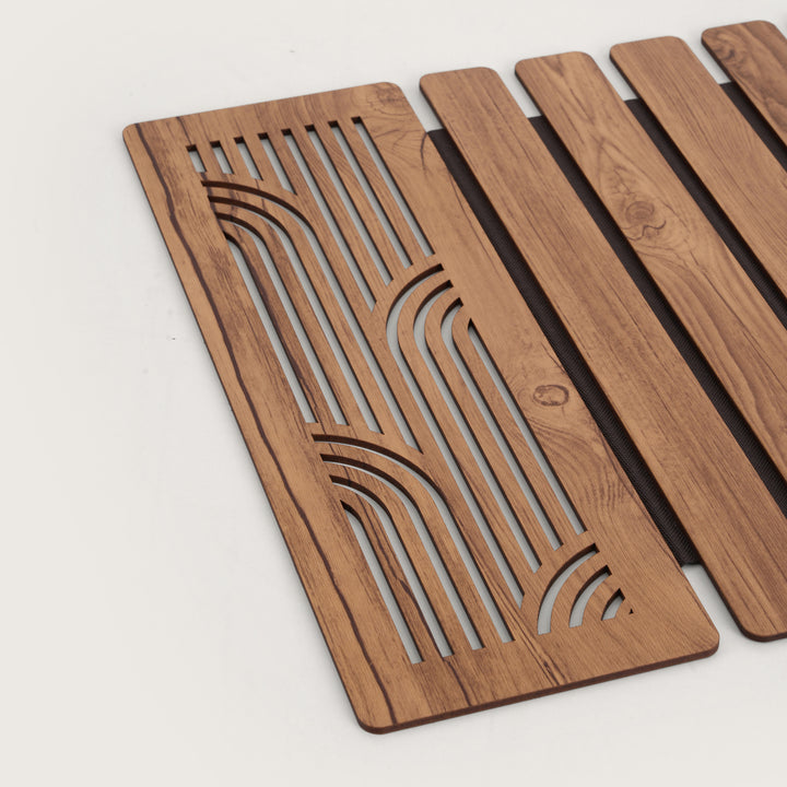 Ornate Medallion Slatted Placemat