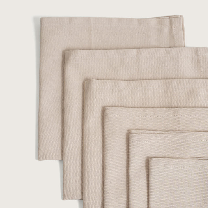 Premium Solid Style Dinner Napkins – (Available in 8 Essential Shades)