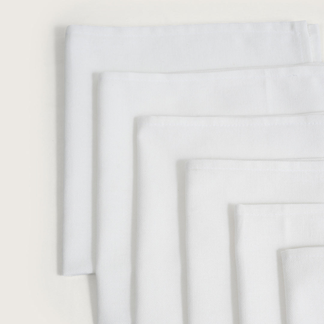 Premium Solid Style Dinner Napkins – (Available in 8 Essential Shades)