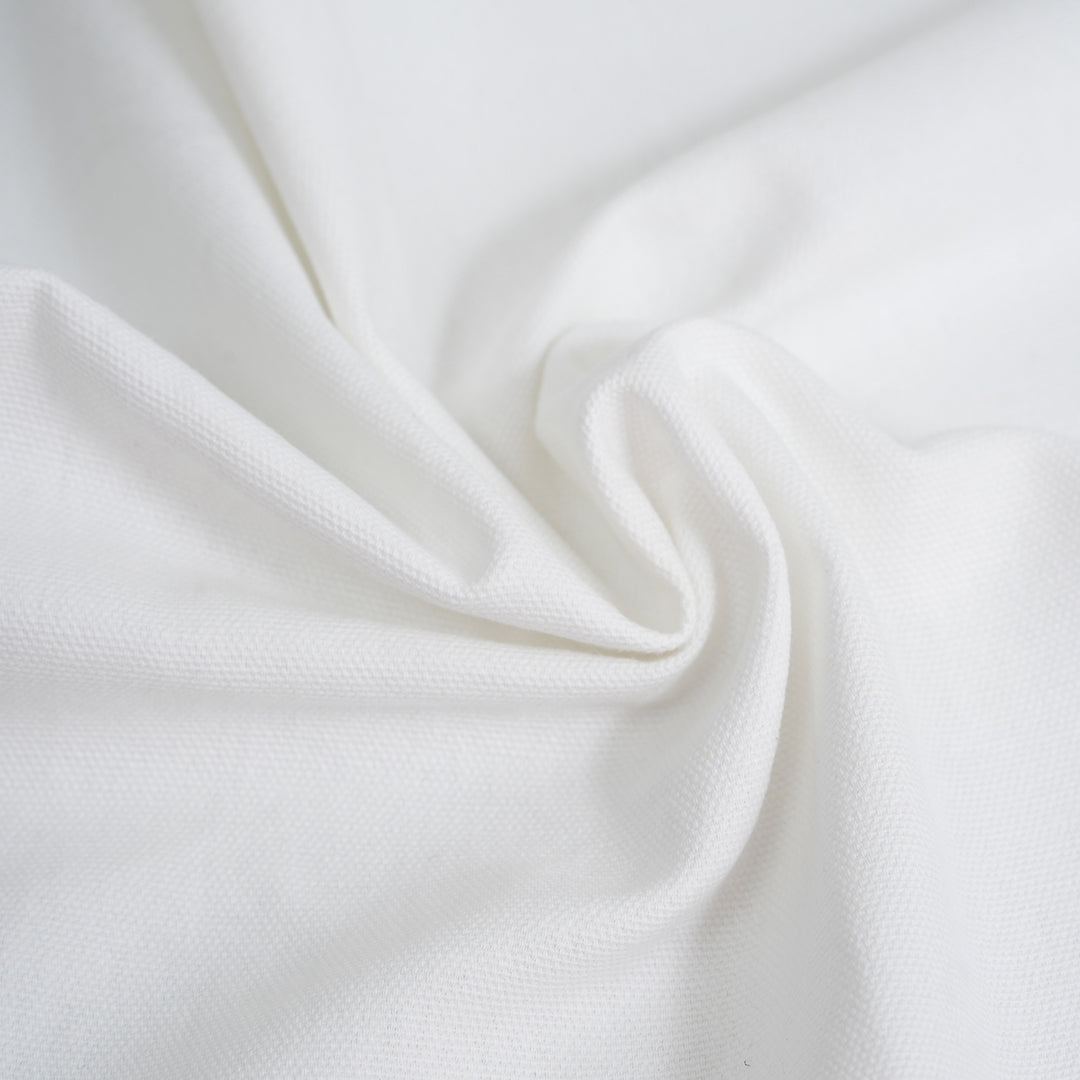 Premium Solid Style Dinner Napkins – (Available in 8 Essential Shades)