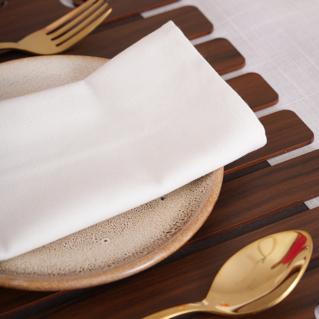 Premium Solid Style Dinner Napkins – (Available in 8 Essential Shades)