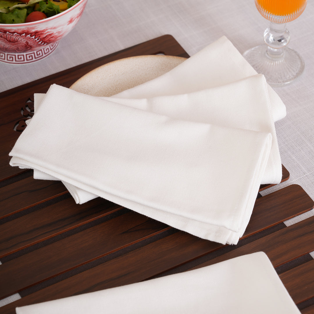 Premium Solid Style Dinner Napkins – (Available in 8 Essential Shades)