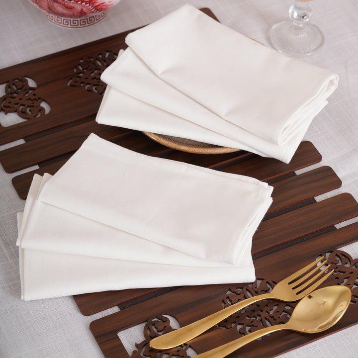 Premium Solid Style Dinner Napkins – (Available in 8 Essential Shades)