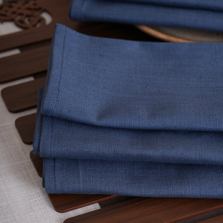 Premium Solid Style Dinner Napkins – (Available in 8 Essential Shades)