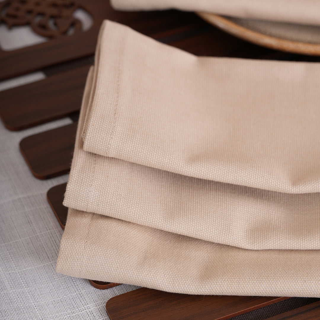 Premium Solid Style Dinner Napkins – (Available in 8 Essential Shades)