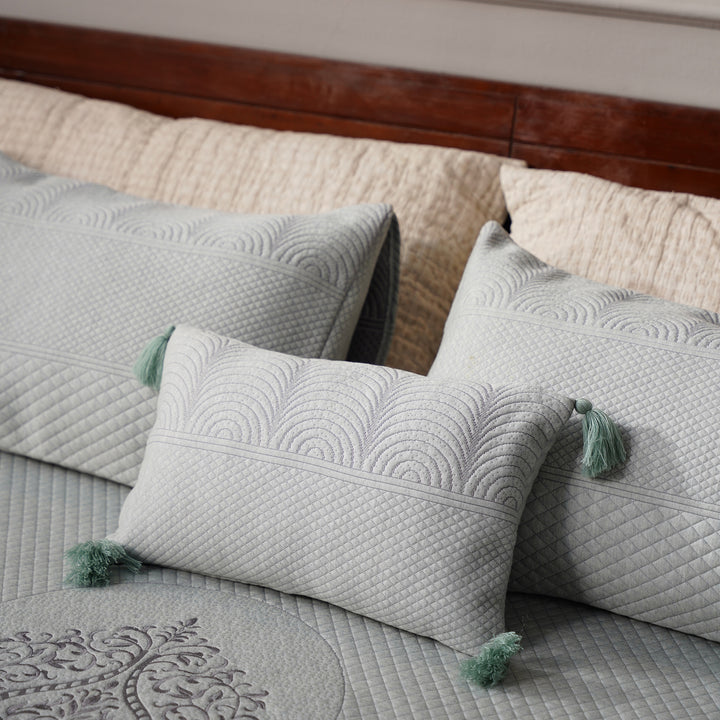 Solace Double Bed Cover with 2 Pillow Cover and 1 highlighter cushion - Seagreen