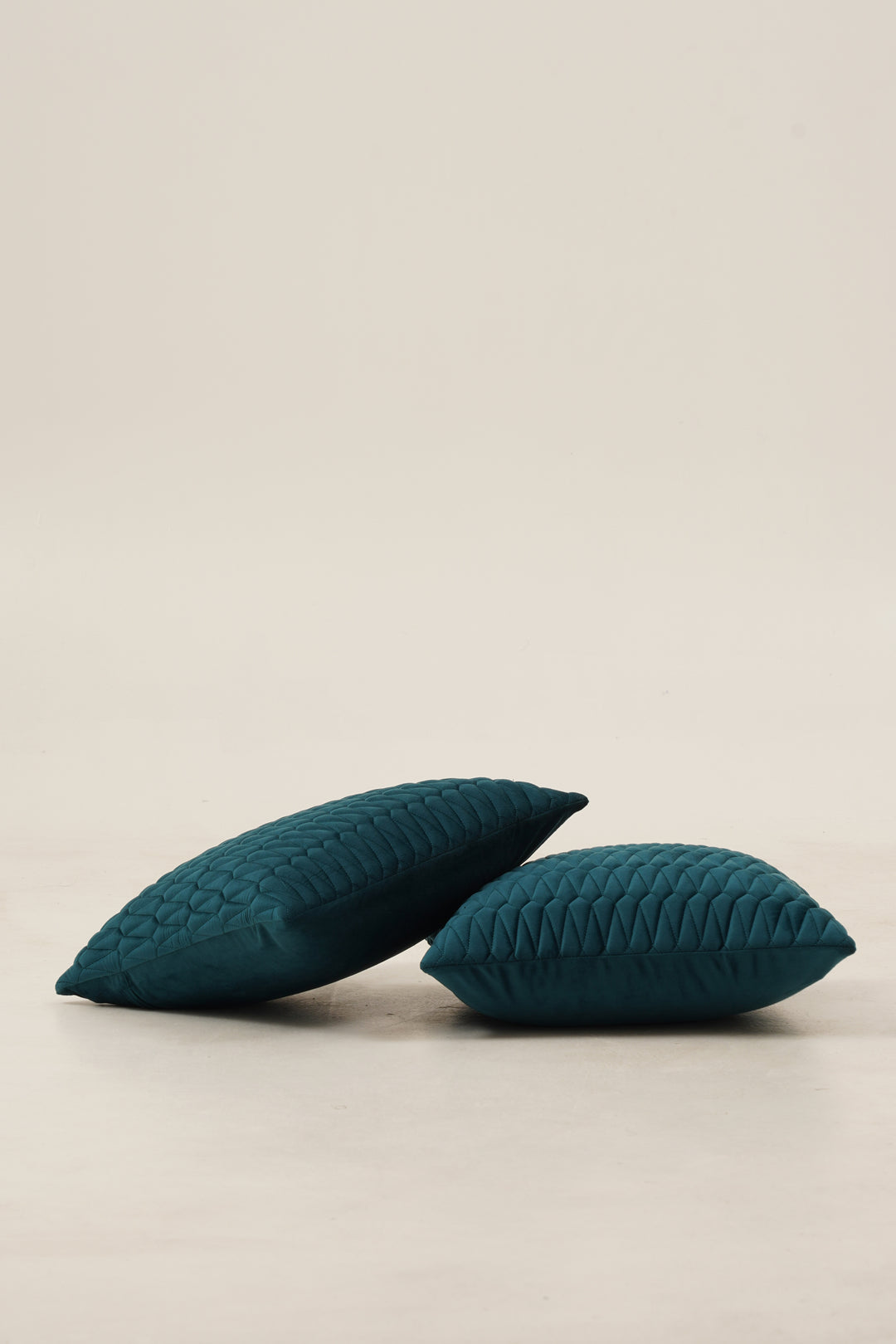 Sapphire Cushion Cover 16 x 16. Set of 2 (teal)