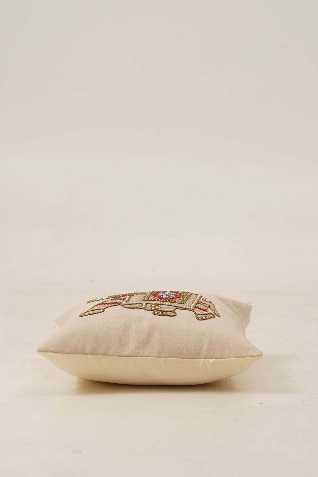 Elephant Cushion Cover 16 x 16 (Beige)