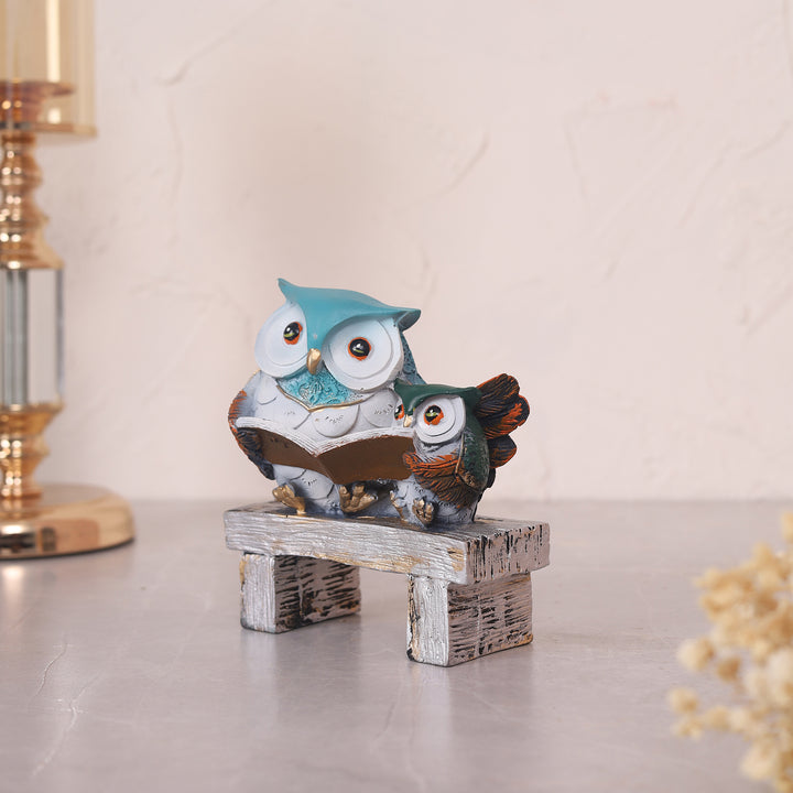 Book Owls On Bench Showpiece