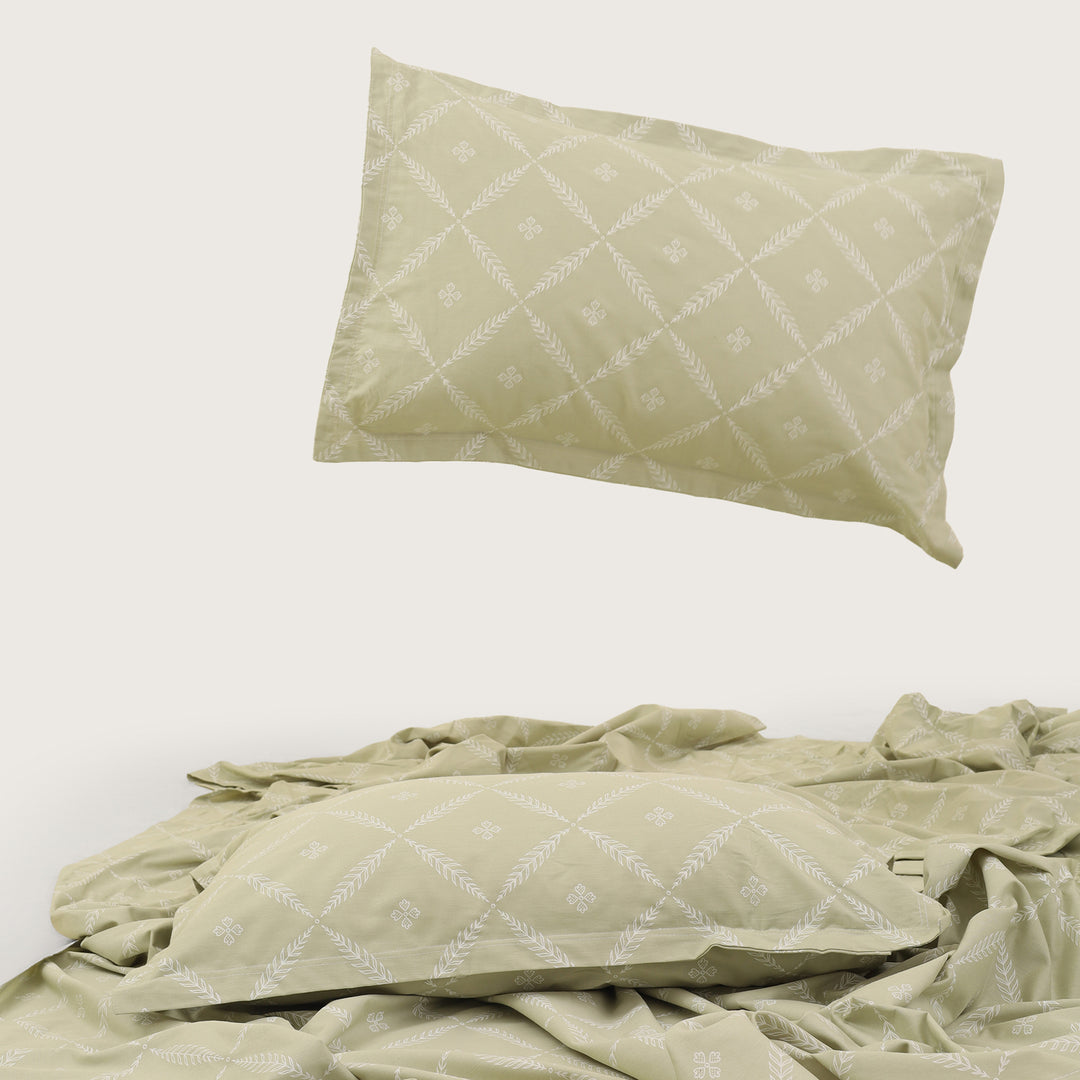 Vogue Double Bedsheet (108x108) with 2mPillow Cover